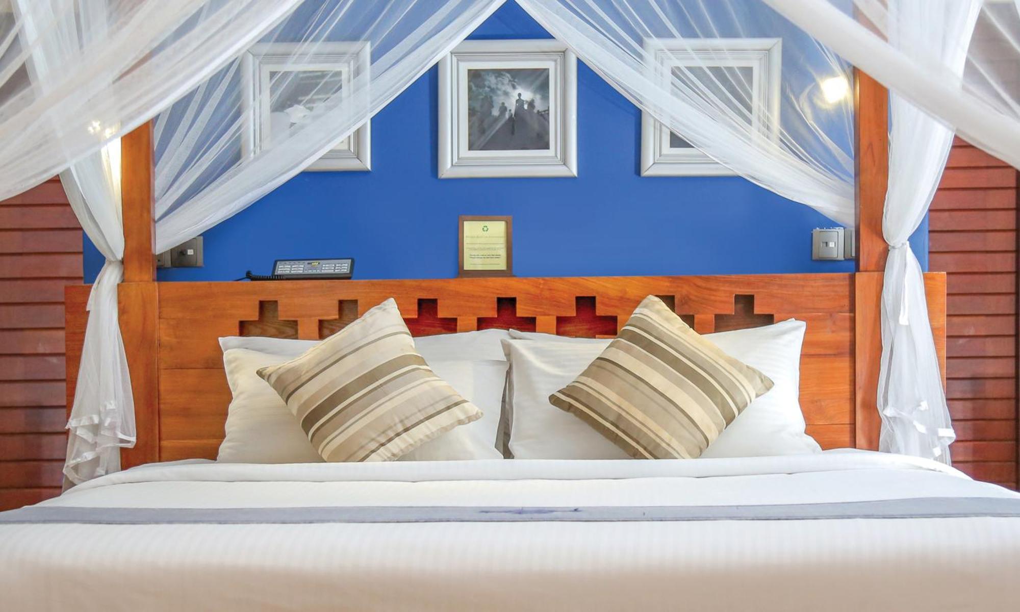 Colombo Court Hotel & Spa Exterior photo